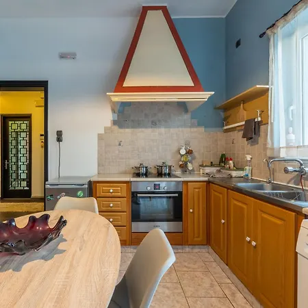 The Italian - 2bd העיירה קוס