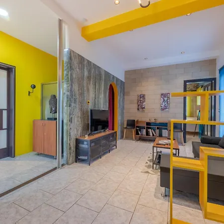 The Italian - 2bd Apartamento *